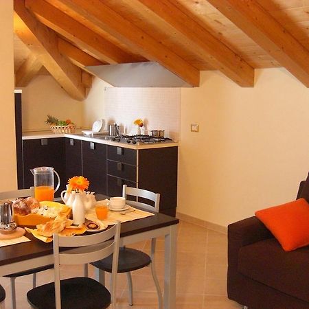 Les Bijoux Apartments Pietra Ligure Kamer foto