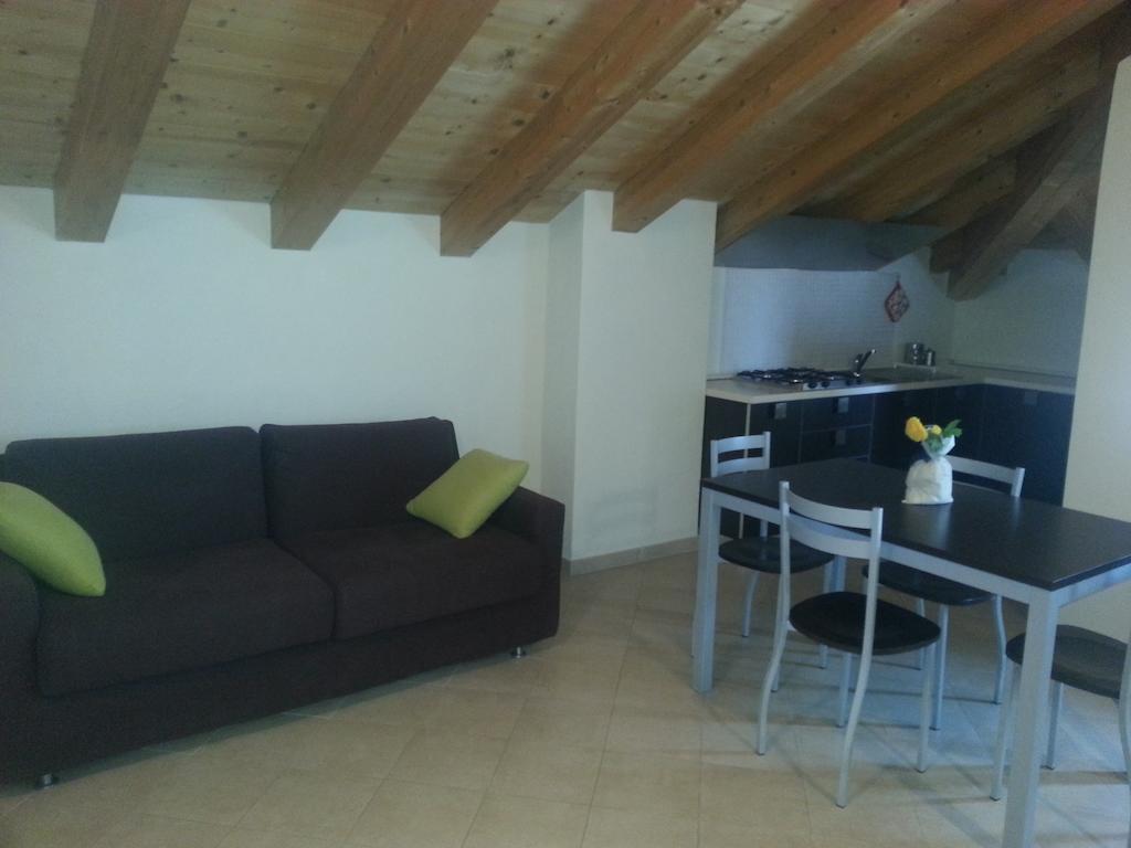 Les Bijoux Apartments Pietra Ligure Kamer foto